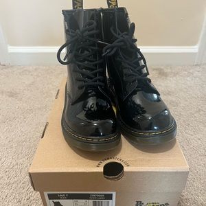 Dr Martens 1460 Patent Leather Youth Boots